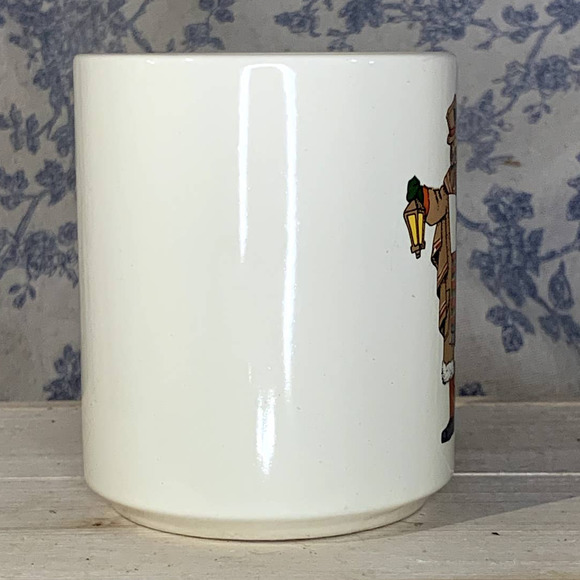 Rare Vintage Christmas Carolers Mug - Picture 5 of 8
